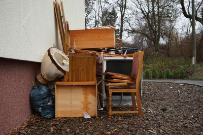 Patio Furniture Removal in Auburn, CA